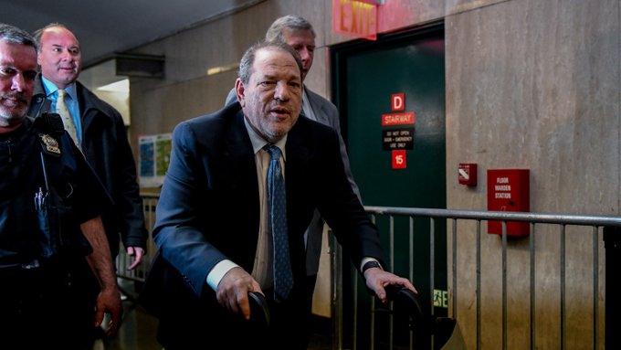 El jurado halló a Weinstein culpable de un acto sexual criminal en primer grado contra la asistente de producción Mimi Haley, en 2006.