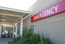 Una asociación que representa a los hospitales de Oregón denunció este martes que la ley federal de "carga pública" pone en riesgo la salud de los migrantes