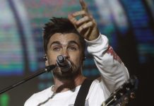 Juanes: He madurado, ahora entiendo más la vida y disfruto de cada concierto Recién reconocido como Persona del Año en la última edición de los Grammy Latinos, el cantante colombiano Juan Esteban Aristizábal, más conocido como Juanes, confiesa que ha "madurado"