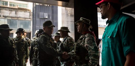 La Fuerza Armada Nacional Bolivariana venezolana informó este domingo que finalizaron los ejercicios castrenses realizados este fin de semana para probar "la defensa de las ciudades"