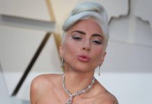 Lady Gaga regresa al pop bailable y transgresor con "Stupid Love" Después de un parón de más de tres años en el que Lady Gaga fue nominada al Óscar, ganó un Globo de Oro y compuso una de las bandas sonoras más exitosas de la década, la artista vuelve hoy al pop