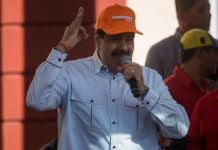 El presidente de Venezuela, Nicolás Maduro, culpó este lunes a Juan Guaidó, líder opositor reconocido por más de 50 países como mandatario interino, de ser el responsable de las sanciones del Departamento del Tesoro de Estados Unidos