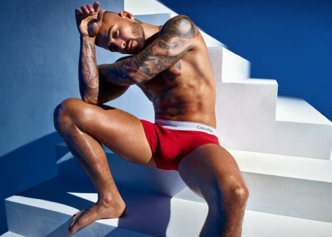 Maluma reaccion&oacute; con orgullo y humor al revuelo que causaron en internet las fotos.