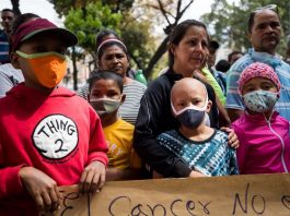 Niños con cáncer padecen falta de medicinas y de agenda pública en México Niños con cáncer en México ven peligrar su vida tras el grave problema de escasez de medicinas en algunas regione