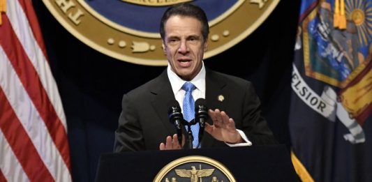 El gobernador Andrew Cuomo, reiteró que no permitirá que la base de datos del Departamento de Vehículos Motorizados (DMV) del estado sea usado con fines migratorios.