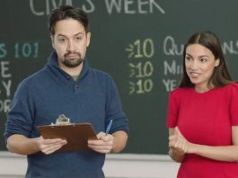 La política Alexandria Ocasio-Cortez y el actor y dramaturgo Lin-Manuel Miranda han lanzado un vídeo promocional para animar a la comunidad inmigrante de Nueva York a participar en el censo