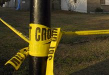 Hallan cuatro cuerpos en Nueva Jersey, entre ellos dos niños La Policía de Nueva Jersey investiga la muerte de cuatro personas, incluidos dos niños cuyos cuerpos fueron hallados en una residencia.
