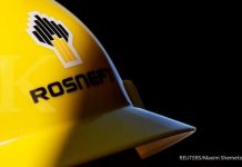 Rusia asegura que sanciones contra Rosneft no afectarán relaciones con Maduro Rusia rechazó las sanciones adoptadas por Estados Unidos contra Rosneft Trading, filial de la petrolera estatal rusa Rosneft.