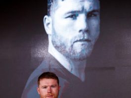 El boxeador mexicano Saúl 'Canelo' Álvarez, quien ha ganado títulos mundiales en cuatro divisiones diferentes, aseguró este miércoles que su regreso al cuadrilátero será el 2 de mayo con rival por confirmar.