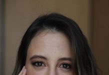 Sofía Niño de Rivera revela que la maternidad hizo evolucionar su espectáculo La comediante mexicana Sofía Niño de Rivera, una de las monologuistas más populares del país, dará el salto a Estados Unidos para presentar su espectáculo "Lo volvería hacer"
