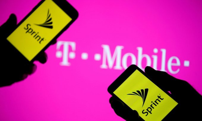 El juez Marrero rechaz&oacute; el argumento de los fiscales de 13 estados de que una Sprint en dificultades, sin este acuerdo, podr&iacute;a seguir compitiendo.