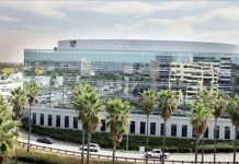 Univision, que presume de ser la cadena de televisión hispana de mayor audiencia en Estados Unidos, anunció este martes un acuerdo para vender la mayoría de la compañía