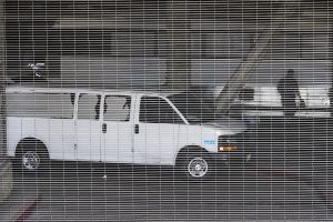 El Gobierno de Donald Trump est&aacute; enviando agentes de &eacute;lite que habitualmente trabajan en la frontera mexicana a grandes ciudades como Nueva York y Chicago, dentro de una gran operaci&oacute;n secreta para arrestar a inmigrantes indocumentados.