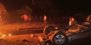 Al menos cinco personas murieron y varias m&aacute;s resultaron heridas este lunes en un atentado con explosivos en una carretera del convulso departamento del Cauca