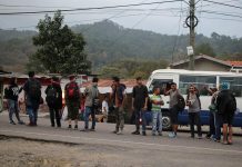 El Instituto Guatemalteco de Migración aseguró este lunes que la segunda caravana de migrantes hondureños que entró a Guatemala el sábado pasado no fue "masiva"