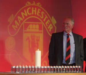 Harry Gregg, exportero del Manchester United y uno de los h&eacute;roes de la cat&aacute;strofe a&eacute;rea de M&uacute;nich ocurrida en 1958, ha fallecido esta ma&ntilde;ana en el Causeway Hospital de Coleraine