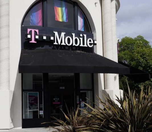 Letitia James, indicó este domingo que este estado no apelará la decisión de un juez federal local que aprobó la fusión entre dos de las operadoras más grandes de telefonía móvil en Estados Unidos, T-Mobile y Sprint.
