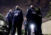 Líderes religiosos exigen liberación de madre guatemalteca detenida por ICE Más de 90 líderes religiosos de Tennessee exigieron este martes la liberación de una madre guatemalteca que fue separada de sus dos pequeños hijos tras ser arrestada en Knoxville