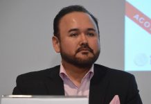 El tenor mexicano Javier Camarena, quien se ha presentado en el Metropolitan Opera House de Nueva York, el Covent Garden de Londres o el Festival de Salzburgo, celebrará esta semana 15 años de debut en el Palacio de Bellas Artes de Ciudad de México.