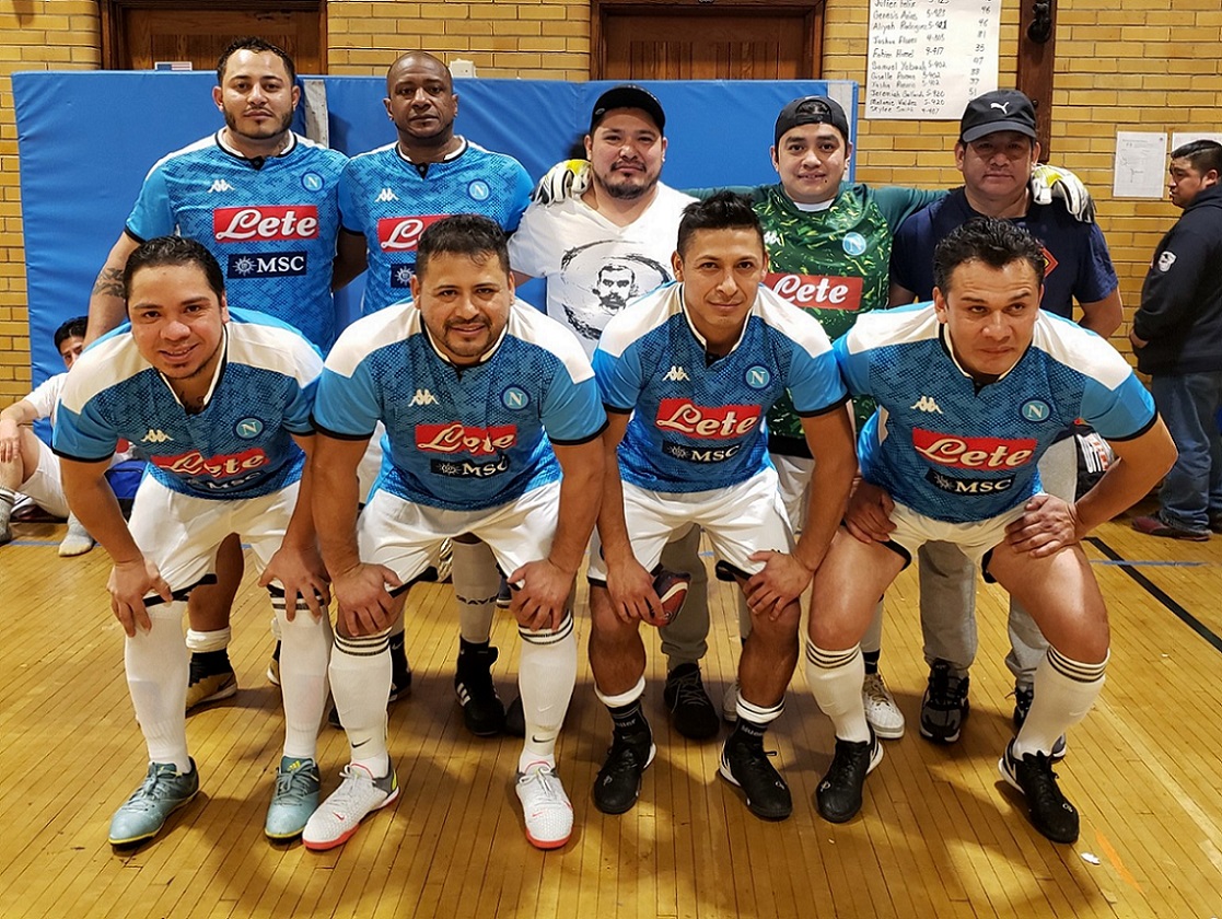 Los 'aguerridos' muchachones del Real Tehuacán que aspiran a clasificar a la semifinal categería Vetearnos 33+ en la HONDUCOL Liga de Indoor y FutSal. Este sábado (Marzo 7), chocará contra el Deportivo Fox. (Foto Cortesía ReTe).