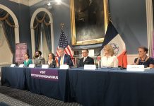 Alcalde Bill de Blasio habla sobre la crisis del coronavirus con los medios étnicos La ciudad de Nueva York ahora tiene 53 casos confirmados, y las tiendas se están quedando sin máscaras y desinfectante para manos.