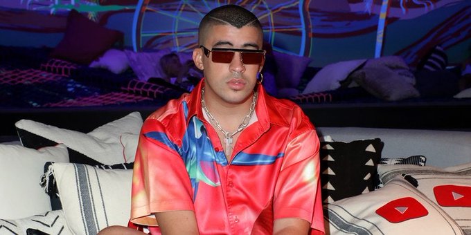 Con motivo del D&iacute;a Internacional de la Mujer, Bad Bunny escribi&oacute; en su cuenta de Twitter: "En vez de felicitarla hoy, resp&eacute;tela".