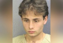 Brandon Michael Fleury fue sentenciado este lunes a cinco años de prisión por acoso cibernético y envío de amenazas de secuestro a familias de víctimas del tiroteo en una escuela de Parkland
