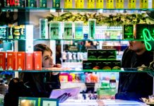 La mayor parte de este dinero se ha gastado en programas como cuidado infantil para familias de bajos ingresos, subsidios de seguridad pública, limpieza de tierras públicas dañadas por la marihuana ilegal, e investigación sobre los beneficios de la planta.