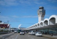 Cancelados unos 31 vuelos en el aeropuerto internacional de San Juan Las aerolíneas que decidieron cancelar algunos de sus vuelos de salida y de llegada, de San Juan, fueron American Airlines, JetBlue, Delta, Iberia, Avianca, Copa, Spirit, Frontier, InterCaribbean y Allegiant.