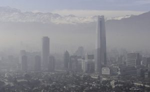 La contaminación del aire acorta la esperanza de vida una medida de casi tres años, lo que supone más que el tabaco