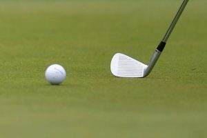 Agentes de la Oficina de Aduanas y Protección Fronteriza descubrieron cocaína por un valor de 30.000 dólares en nueve palos de golf enviados por correo desde Colombia