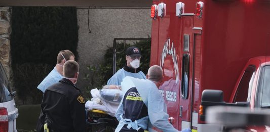 El Departamento de Salud de Florida dio cuenta de dos decesos a causa del coronavirus COVID-19, los primeros de la coste este de EE.UU.