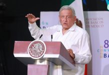 Las autoridades sanitarias del Gobierno de México descartaron este lunes realizar la prueba de coronavirus al presidente del país, Andrés Manuel López Obrador, porque hacerlo "no tendría ninguna lógica científica".