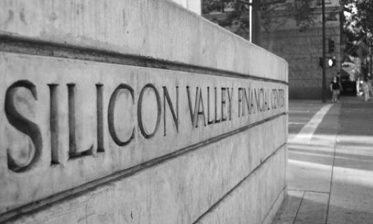 Silicon Valley vivió este martes su primer día de confinamiento por el coronavirus, pero no todo el mundo lo pasó de la misma forma