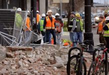 Fuerte terremoto de 5,7 grados causa daños e interrumpe servicios en Utah El gobernador Gary Herbert indicó que el sismo "se sintió en todo el estado" y pidió que los residentes "tomen las medidas de seguridad apropiadas en caso de réplicas o de nuevos terremotos".