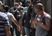 Los inmigrantes representan una sexta parte de la fuerza laboral del sector sanitario en Estados Unidos