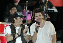 Juanes y Sanz desafían al COVID-19 con concierto desde Miami para el mundo Juanes y Alejandro Sanz buscan alentar a los seguidores que no pudieron verlos en vivo en sus conciertos en Colombia esta semana debido a la pandemia de COVID- 19 y ofrecerán este domingo una presentación en directo