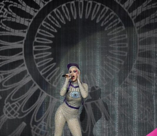 Un tribunal de apelaciones de Los Ángeles anuló hoy un veredicto anterior que determinó este verano que la cantante Katy Perry debía pagar un total de 2,78 millones de dólares