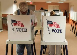 Los centros de votaci&oacute;n abrieron este martes en Florida para las elecciones primarias en medio del temor al coronavirus 