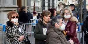 Declarada este miércoles una pandemia, la propagación del nuevo coronavirus ha motivado que las autoridades federales en EEUU adviertan a la población que "la situación va a empeorar"