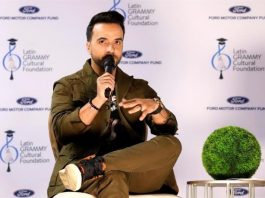 La hija de Luis Fonsi debuta en las redes cantando "We Are The World" Mikaela Rodríguez López, la hija de 8 años del artista puertorriqueño Luis Fonsi y la modelo española Águeda López, debutó como cantante en las redes sociales, entonando "We Are The World"
