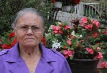 Madre del Chapo pidió a López Obrador la repatriación de su hijo a México María Consuelo Loera, madre del capo de la droga Joaquín "el Chapo" Guzmán, pidió al presidente mexicano Andrés Manuel López Obrador la repatriación de su hijo a México desde Estados Unidos