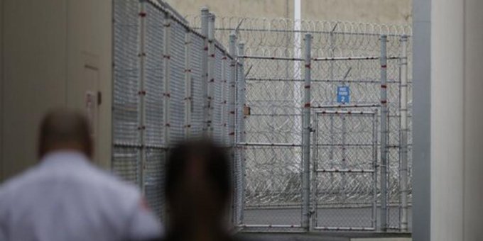 &Eacute;sta ser&iacute;a la octava muerte de una persona bajo custodia del Servicio de Inmigraci&oacute;n y Control de Aduanas (ICE) en lo que va de a&ntilde;o fiscal, iniciado el 1 de octubre de 2019.