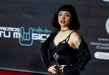 Lunay, Mon Laferte y Turizo encabezan alfombra roja Premios Tu Música Urbano Artistas de la talla de Lunay, Miky Woodz, Natti Natasha, Mon Laferte, Sebastián Yatra y Manuel Turizo participaron este jueves de la alfombra roja previo a la celebración de la segunda edición de los Premios Tu Música Urbano