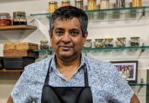 Muere el afamado chef indio Floyd Cardoz por complicaciones del coronavirus El afamado chef indio Floyd Cardoz, ganador del concurso televisivo "Top Chef Masters", falleció este miércoles por complicaciones derivadas del coronavirus