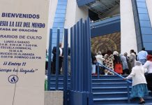 A inicios de febrero, tras décadas de presuntos abusos sexuales, físicos y psicológicos, Sochil Martín, ahora una exintegrante de La Luz del Mundo, denunció los "crímenes".