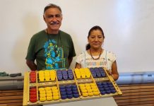Los maestros explicaron que la herramienta no solo enseña matemáticas, sino que desarrolla el razonamiento y el espíritu, además de contar con un sustento filosófico.