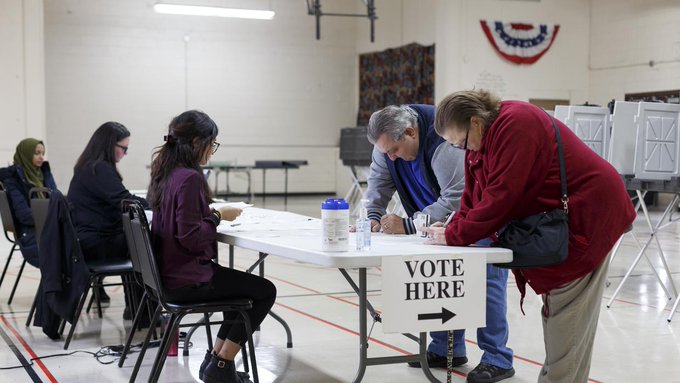 En Nueva York, los votantes ir&aacute;n a las urnas el 23 de junio, una fecha en la que el estado ya ten&iacute;a previsto celebrar primarias para otros cargos de menor rango.