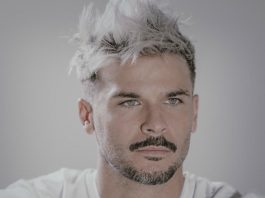 Pedro Capó: "Mi talento lo llevo en los genes" Pedro Capó nieto del inolvidable Bobby Capó y de la ex Miss Puerto Rico Nydia Vázquez, honra la memoria de su inolvidable abuelo con sus grandes logros.