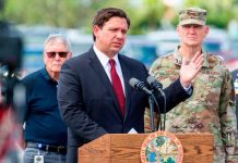 El gobernador de Florida, Ron DeSantis, se rehúsa por ahora a establecer el encierro obligatorio, como lo han hecho estados como California y Nueva York